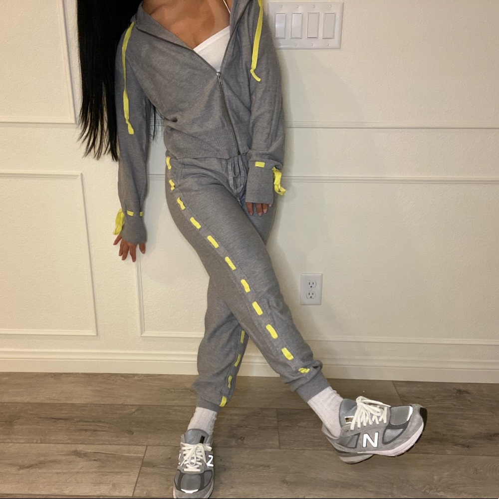 DH New York Sweatsuit